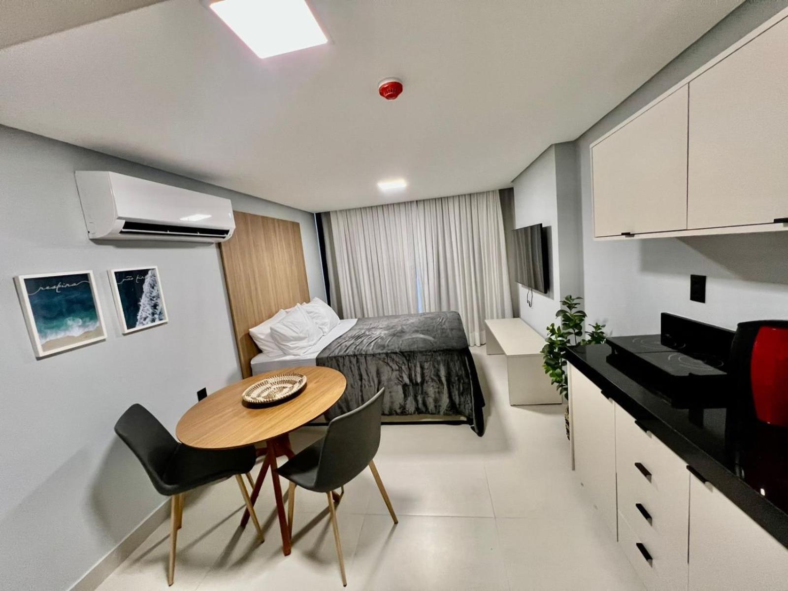 Alta Garden- Pe Na Areia-miramar Hospedagens Apartamento *