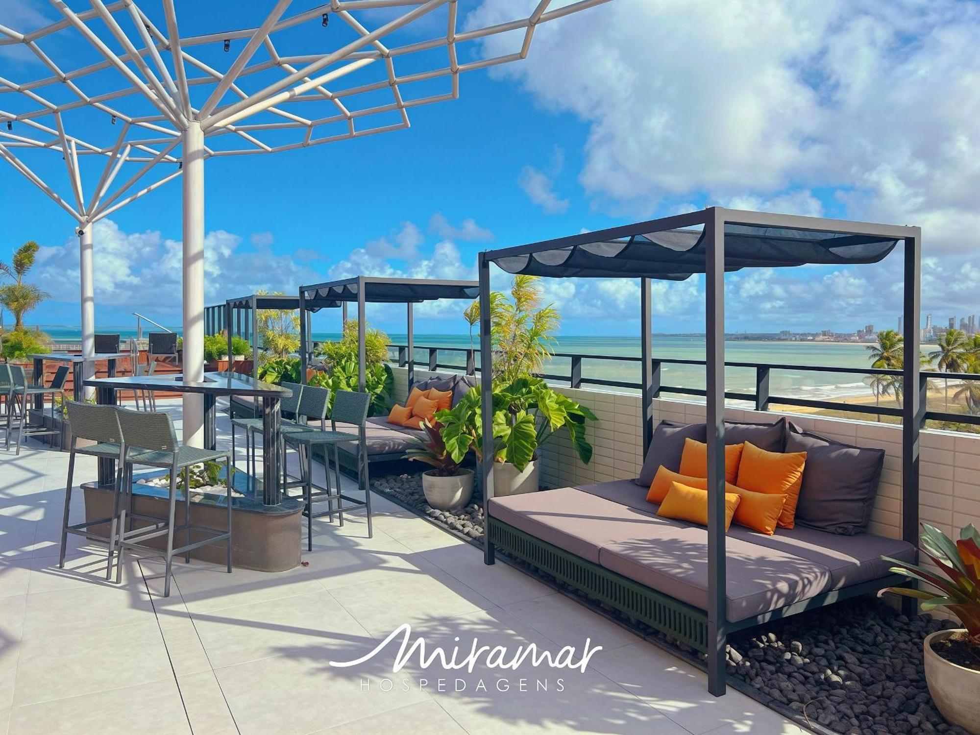 Apartamento Alta Garden- Pe Na Areia-miramar Hospedagens