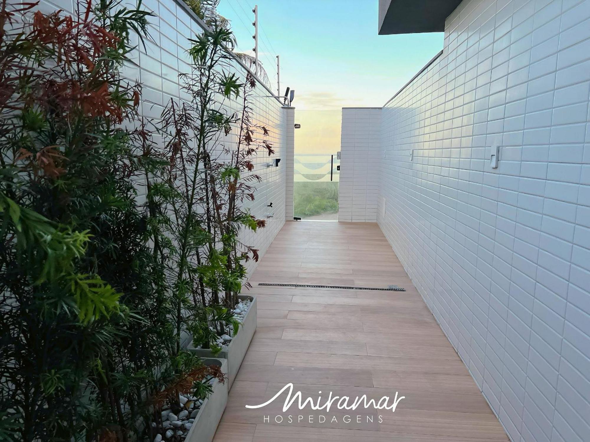 Apartamento Alta Garden- Pe Na Areia-miramar Hospedagens *